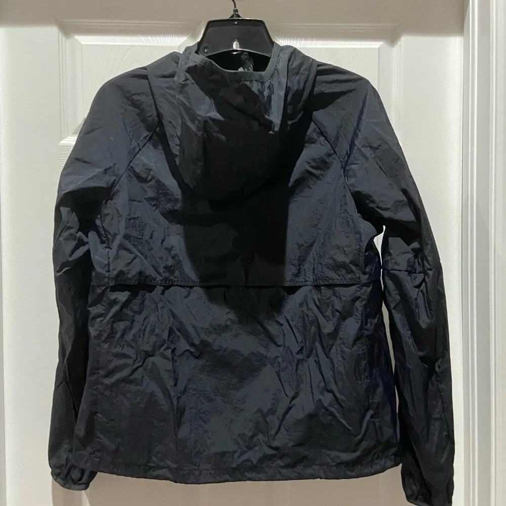 Women’s Mesh Lined Hooded Windbreaker, Black, size Medium - NWOT - Picture 8 of 8